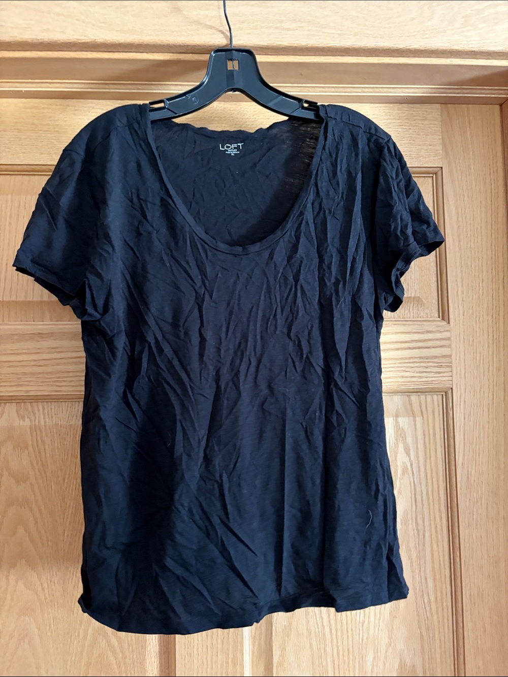 LOFT Black Scoop Neck Short Sleeve Tee
